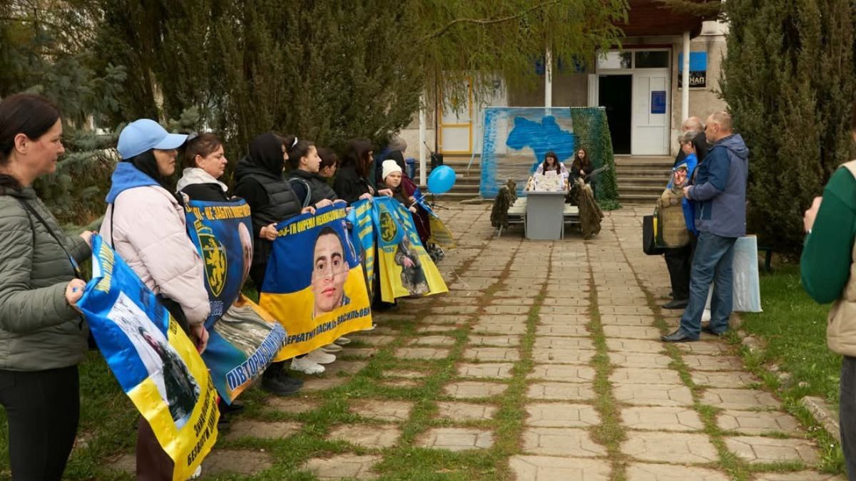 У Коломийській громаді відбулася акція на підтримку безвісти зниклих воїнів