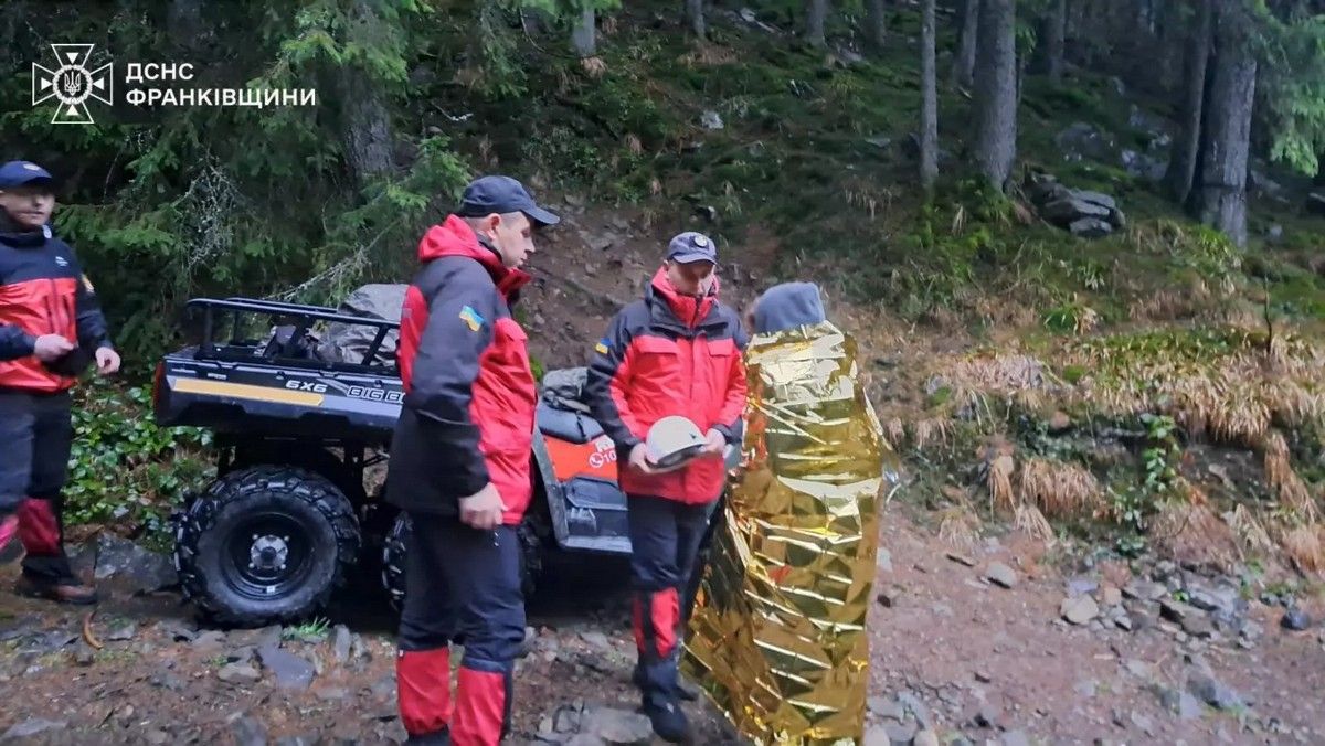Під час мандрівки Карпатами заблукав підліток: на пошуки відправились 12 людей 1