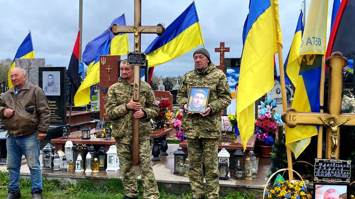 похорон захисника