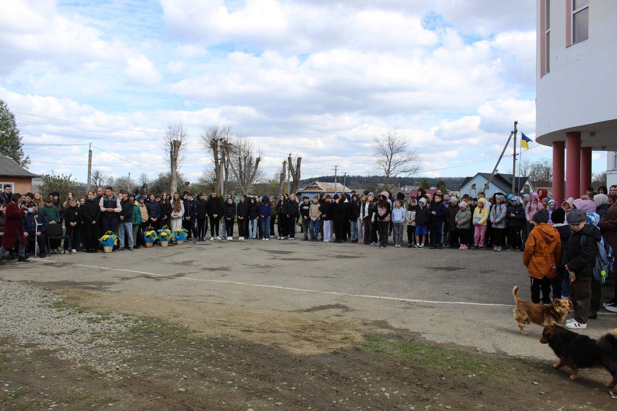 У Делятинській громаді відкрили меморіальні дошки полеглим захисникам 9