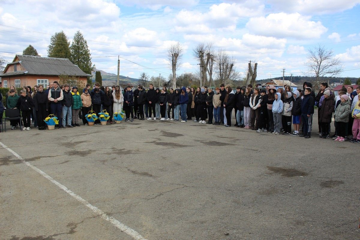 У Делятинській громаді відкрили меморіальні дошки полеглим захисникам 18