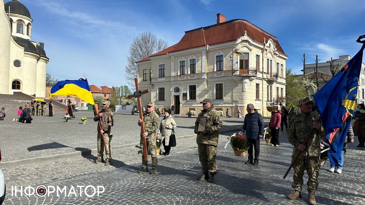 У Коломиї попрощалися із захисником Юрієм Фуриком 5