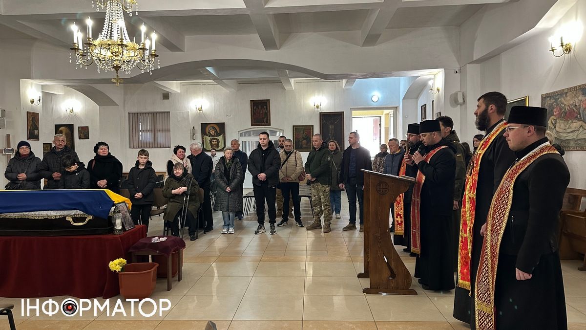 У Коломиї попрощалися із захисником Юрієм Фуриком 2