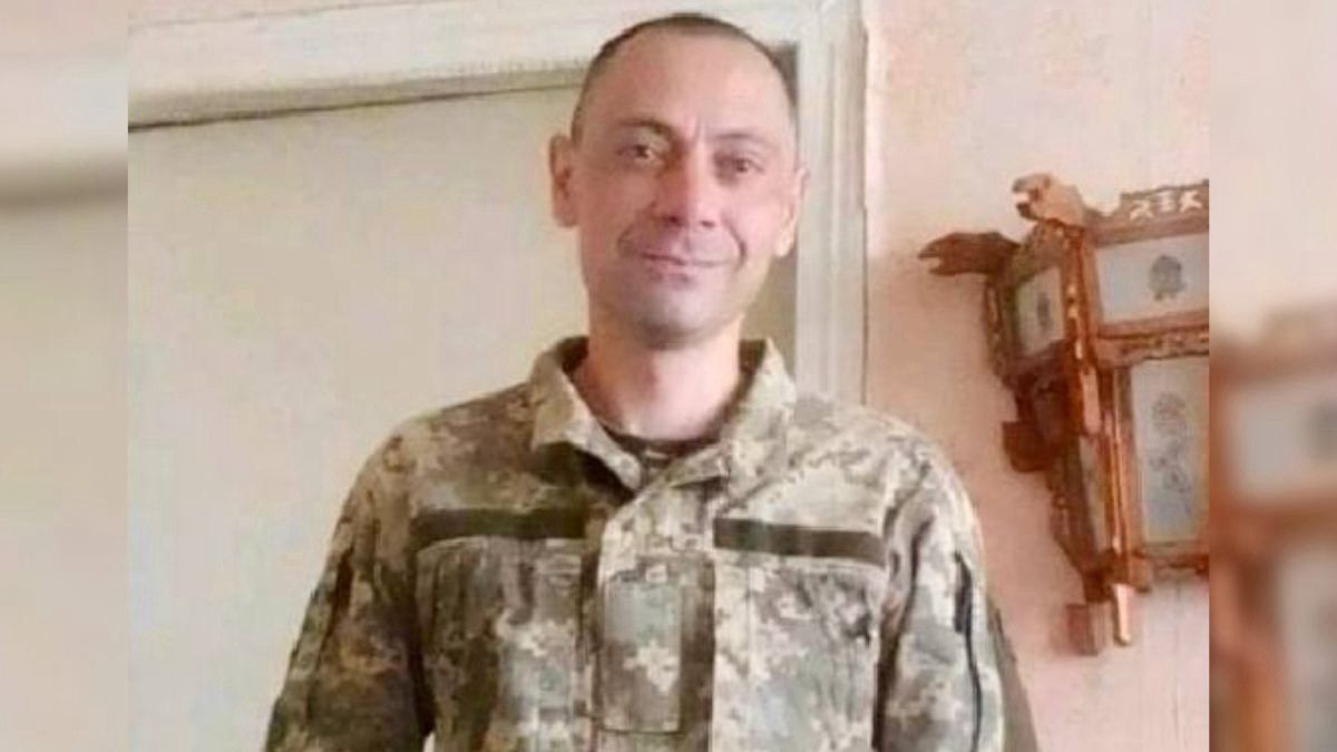 Денис Єрьомов