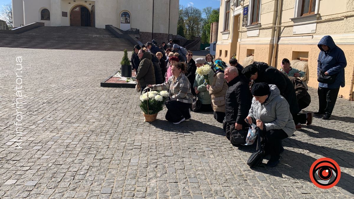 У Коломиї "на щиті" зустріли полеглого захисника Василя Подоляка 2