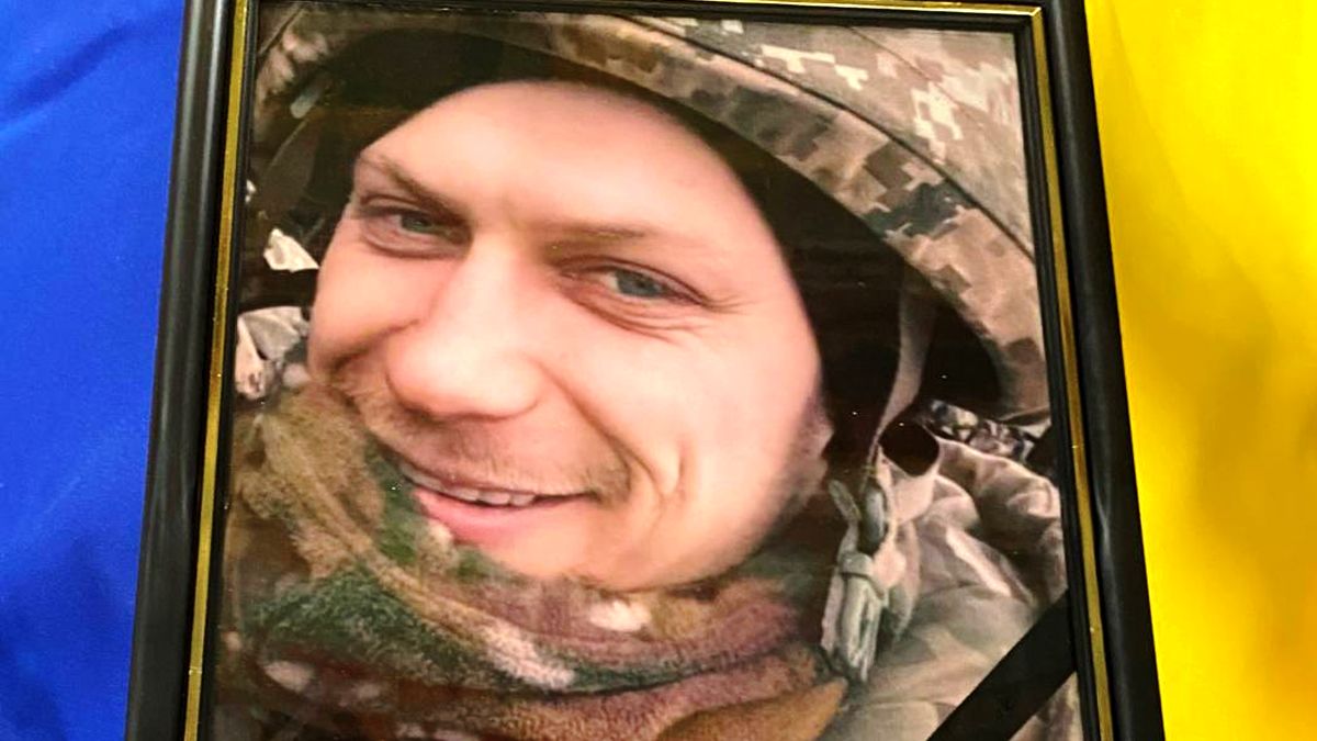 Назавжди 26: на Городенківщині попрощалися із захисником Русланом Піддубним 1