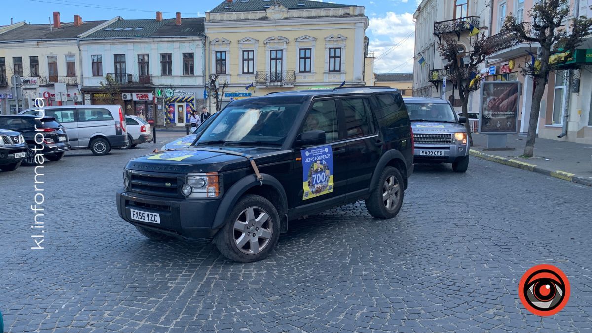 У Коломию прибув 16-й конвой автівок для ЗСУ 3