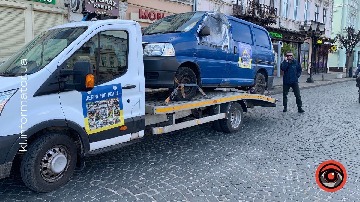 У Коломию прибув 16-й конвой автівок для ЗСУ 4