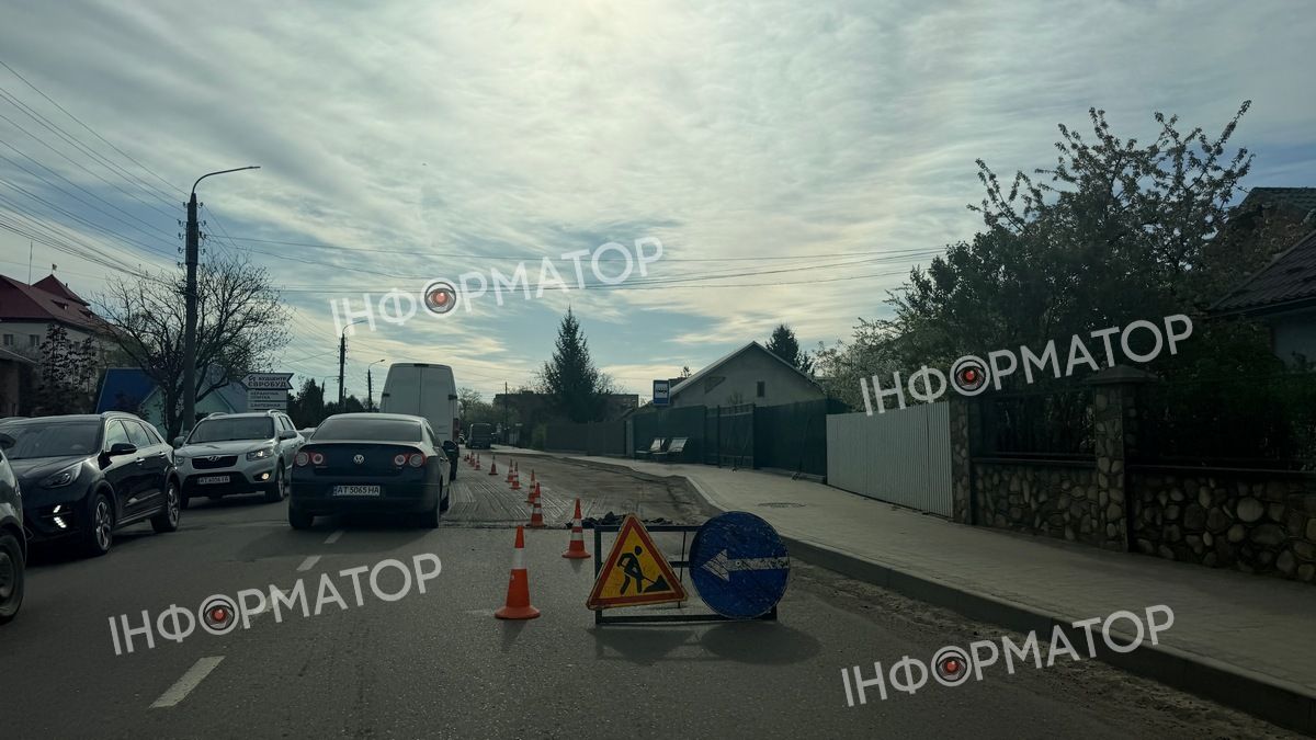 Увага, водії: в мікрорайоні Богуна-Мазепи у Коломиї сильний затор 1