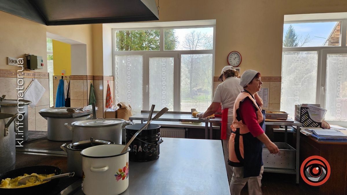 Чим годують наших дітей: візит у їдальню Коломийського ліцею №2 2