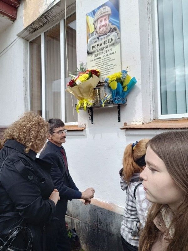 У Делятині відкрили меморіали трьом полеглим захисникам 6