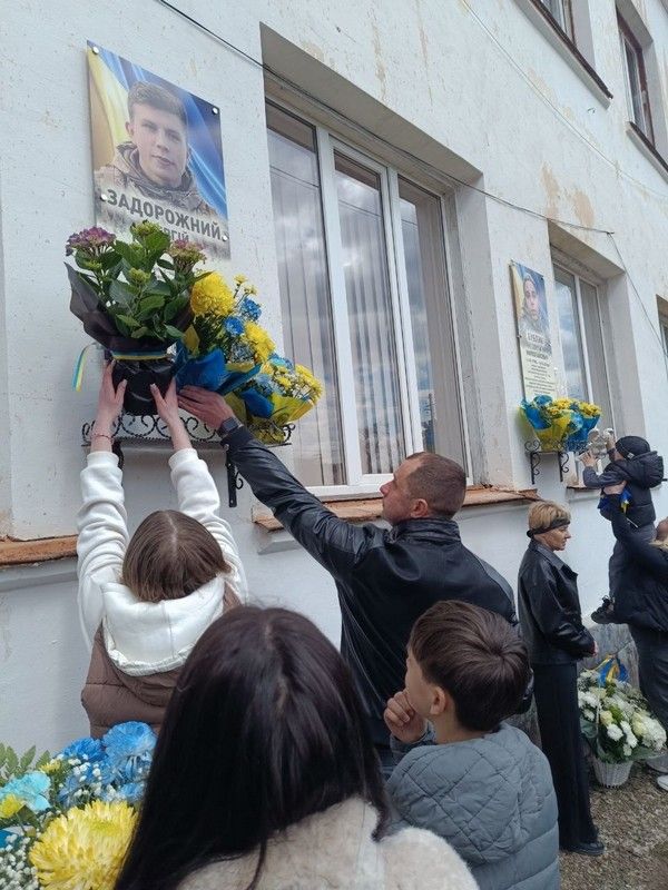 У Делятині відкрили меморіали трьом полеглим захисникам 4