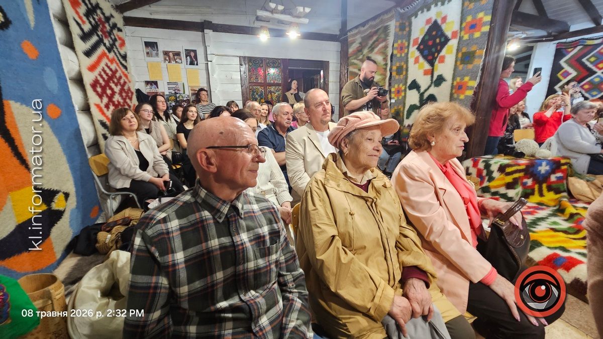 Весільні традиції Саджавки, Іванівців та Ланчина зібрала у книгу Лідія Андрійчук 11