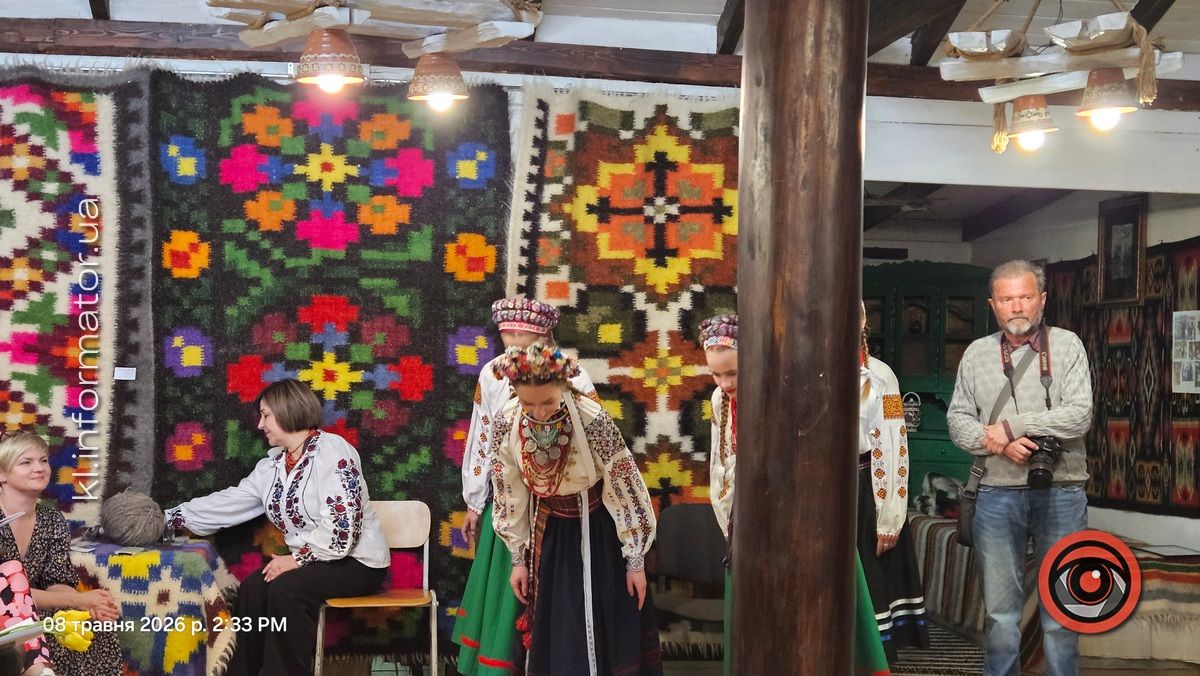 Весільні традиції Саджавки, Іванівців та Ланчина зібрала у книгу Лідія Андрійчук 6