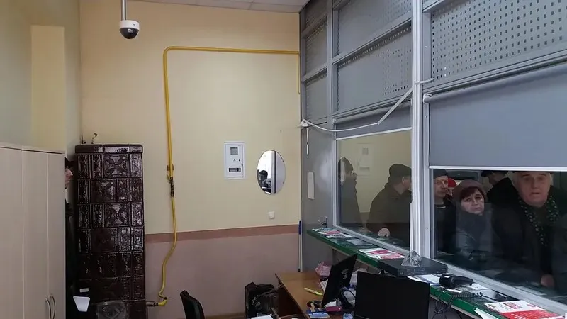 Вирішальна гривня: коломийські забудовники запропонували мільйони за приміщення Ощадкаси в центрі Коломиї 2
