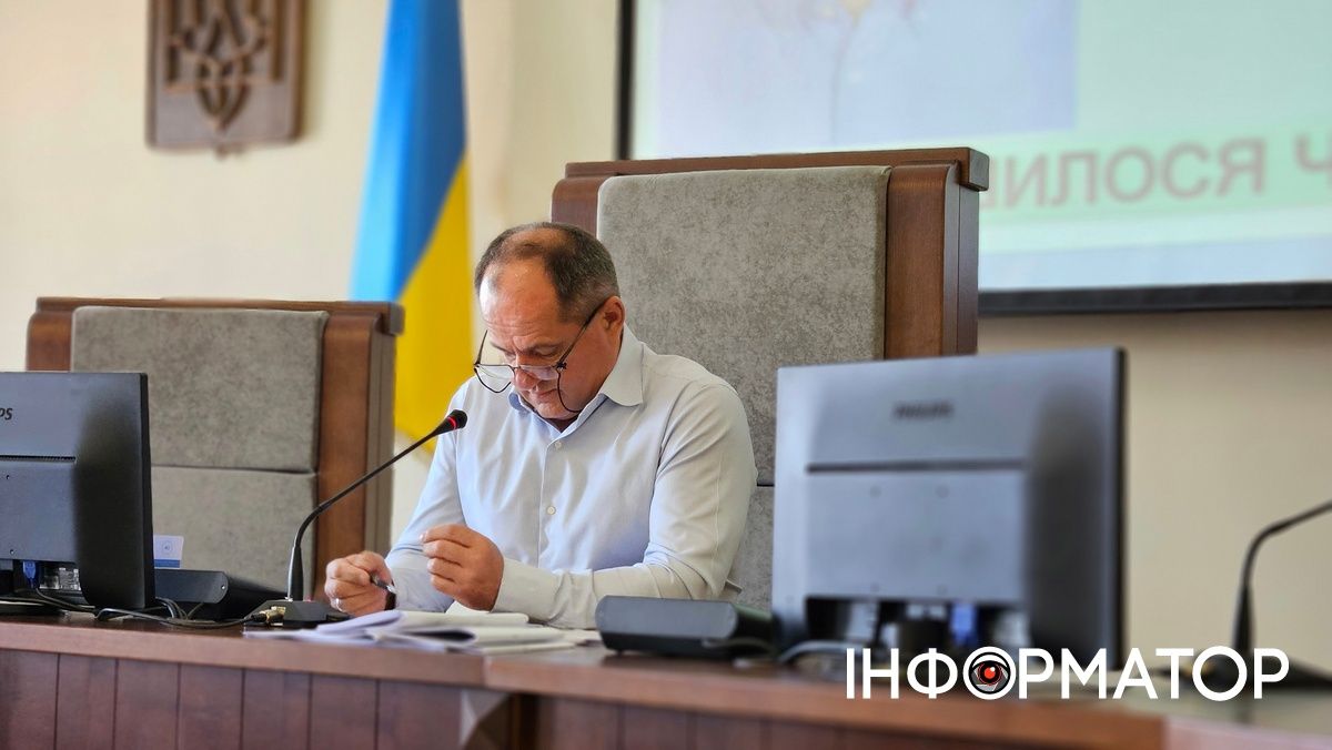 Конфлік між офіцером ЗСУ та міським головою Богданом Страніславським стався просто на сесії 1