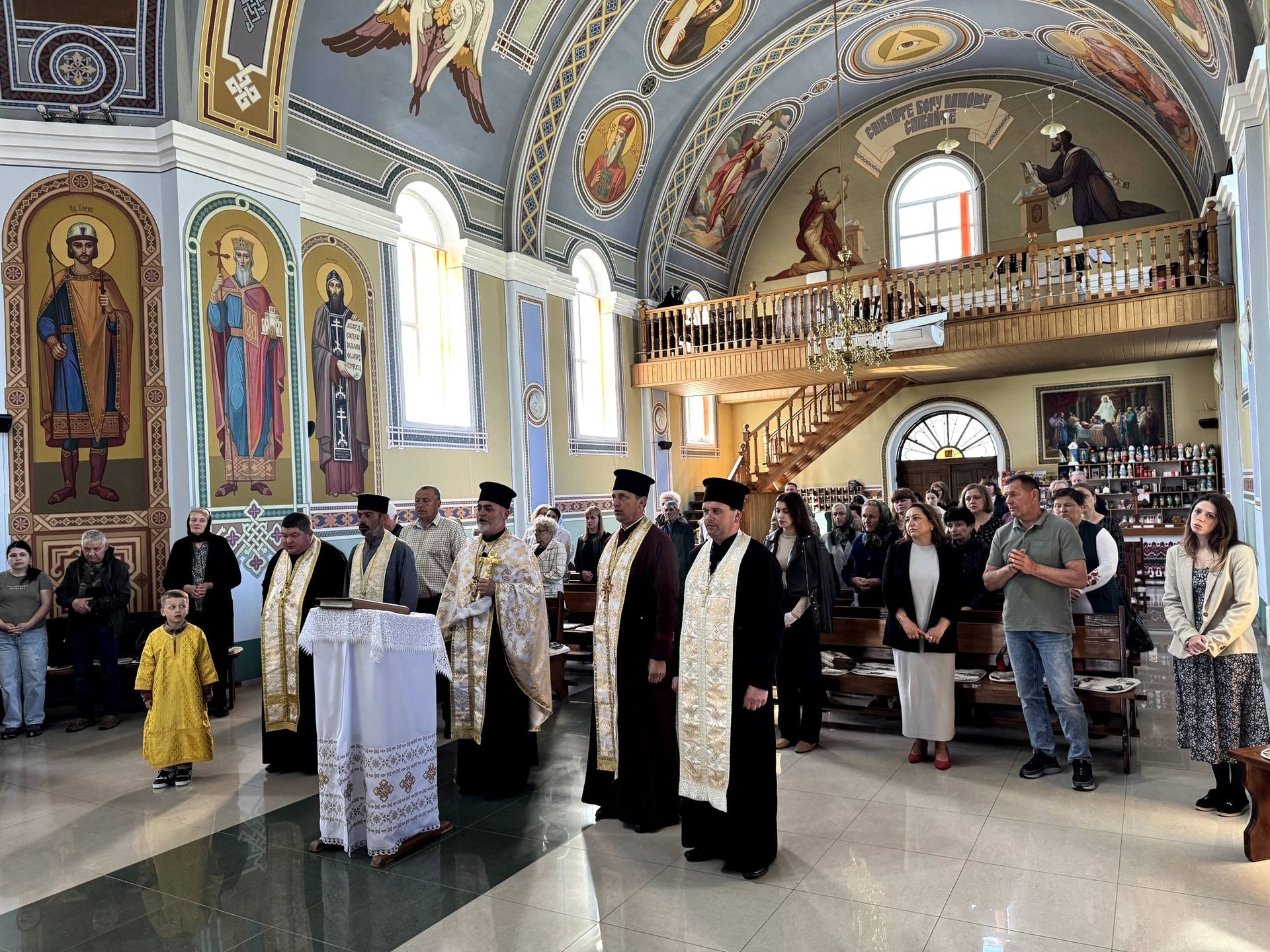 У Косові посмертно нагородили захисників відзнаками "За заслуги перед Прикарпаттям" 6