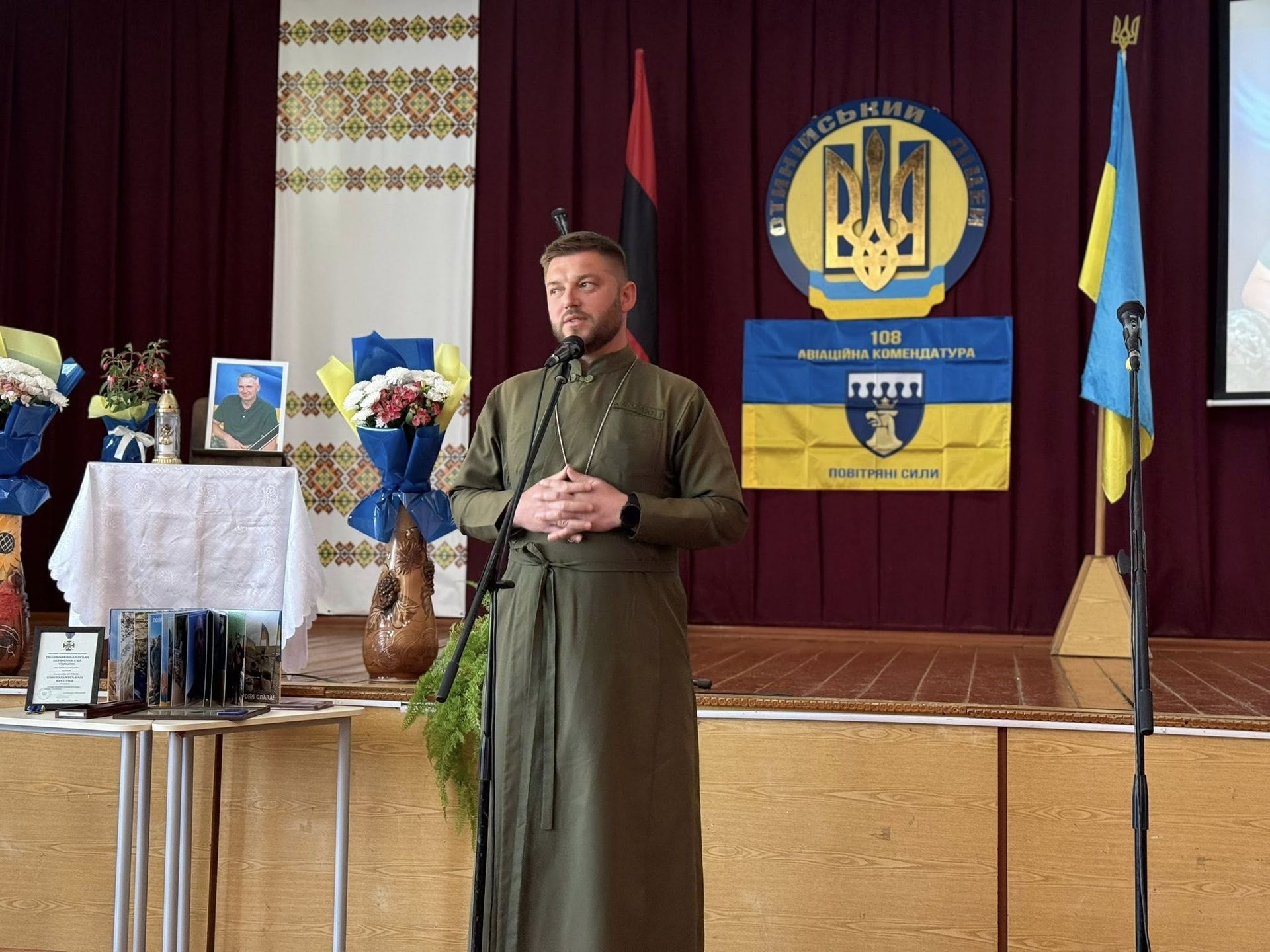 В Отинії провели волейбольний турнір на честь полеглого Олександра Бурмая 8