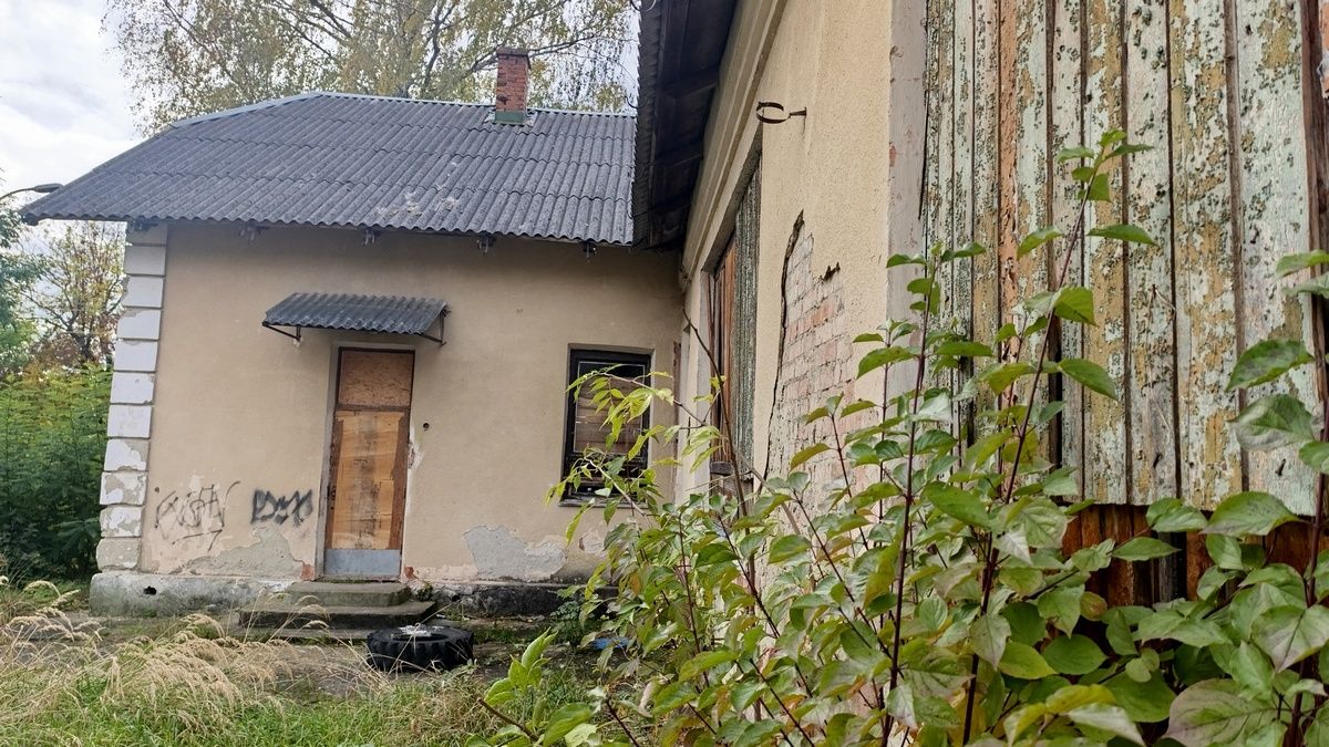 Колишній дитсадок у Коломиїт продають з аукціону за 6,5 млн грн 5