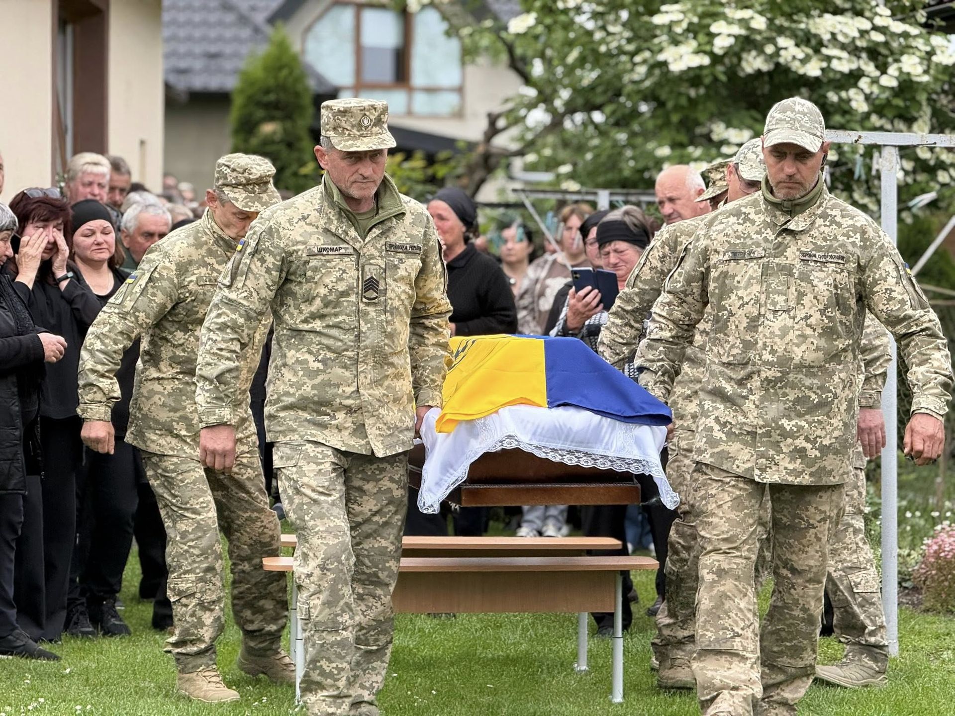 На Коломийщині попрощались із полеглим захисником Ігорем Павелкевичем 9