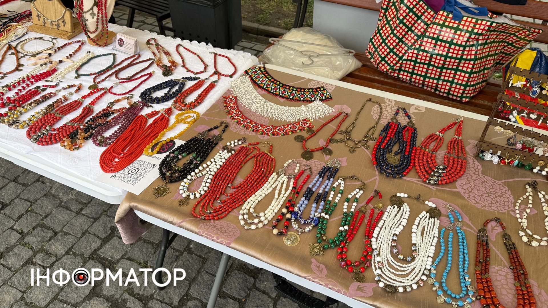 У Коломиї відбувся ярмарок до Дня вишиванки 13