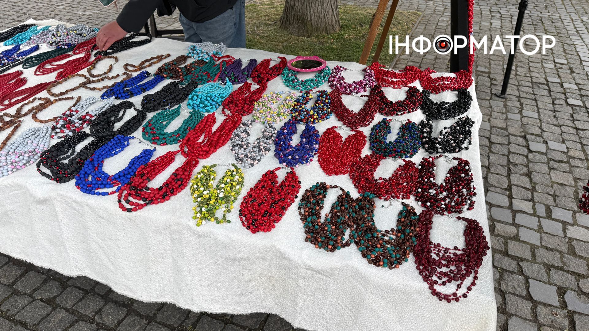 У Коломиї відбувся ярмарок до Дня вишиванки 11