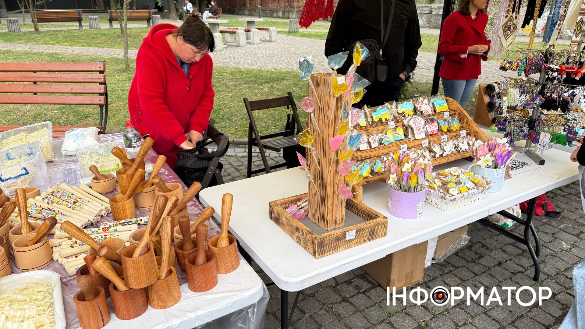 У Коломиї відбувся ярмарок до Дня вишиванки 18