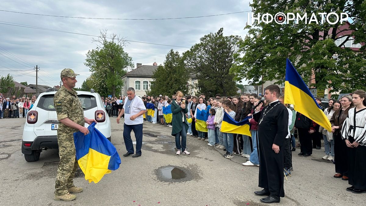 Щемлива зустріч звільненого з полону захисника Володимира Бойчука у рідному Коршеві. ФОТО, ВІДЕО 8