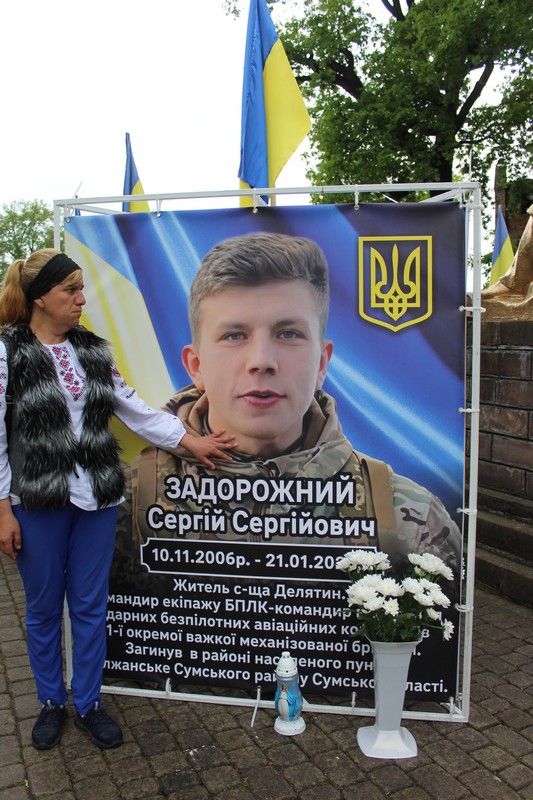 У Делятині освятили банери полеглим захисникам 3