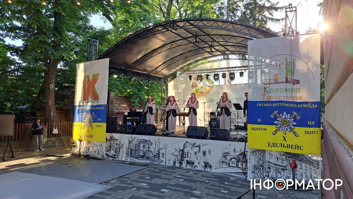 Коломийська музична школа №1 імені А. Кос-Анатольського святкує 105-ту річницю. Фоторепортаж 2