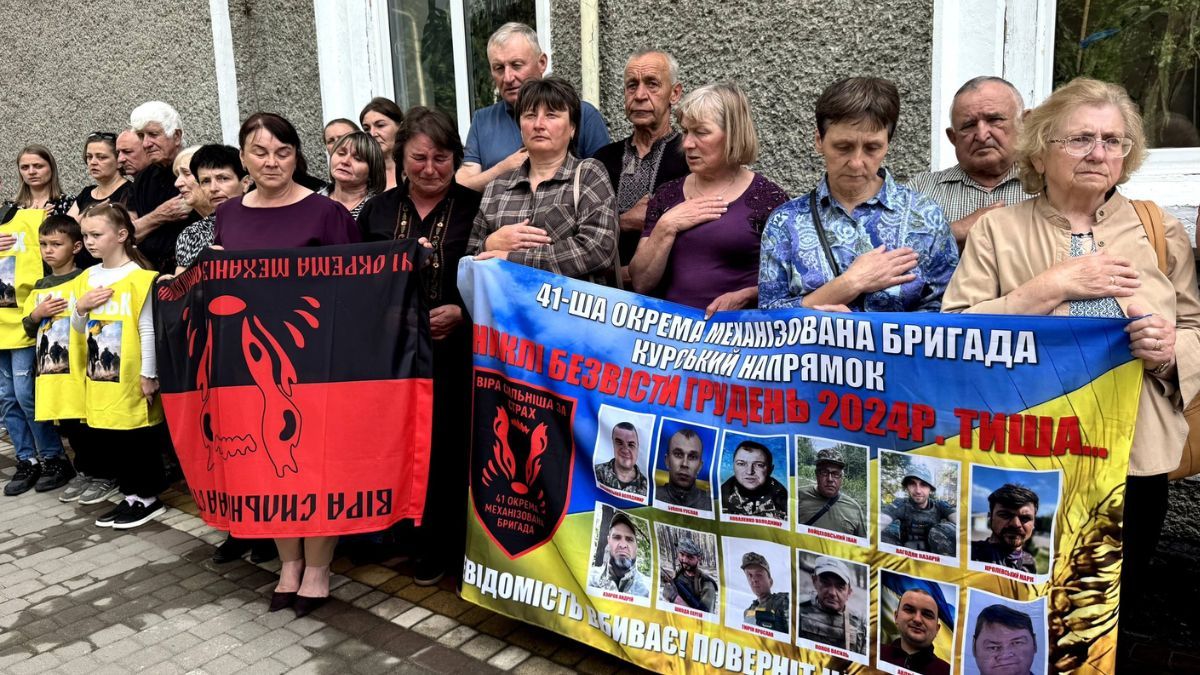 У Косові відкрили пам’ятні дошки п’ятьом полеглим захисникам України 2