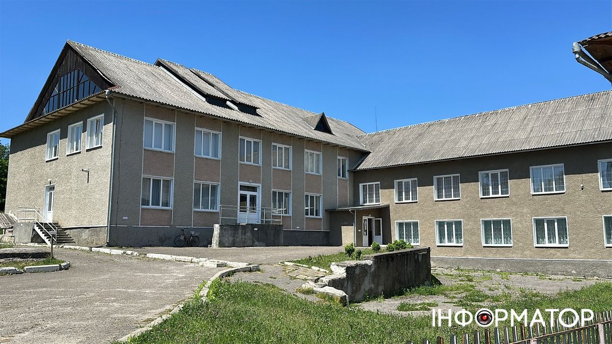 Голосків 12