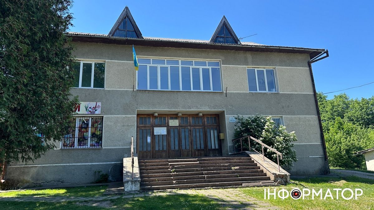 Голосків 3