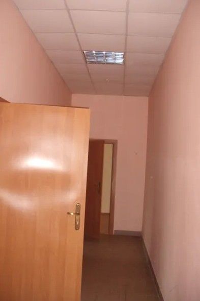 У Печеніжині за 31 млн грн з аукціону забудовник викупив майно Укрпошти 7