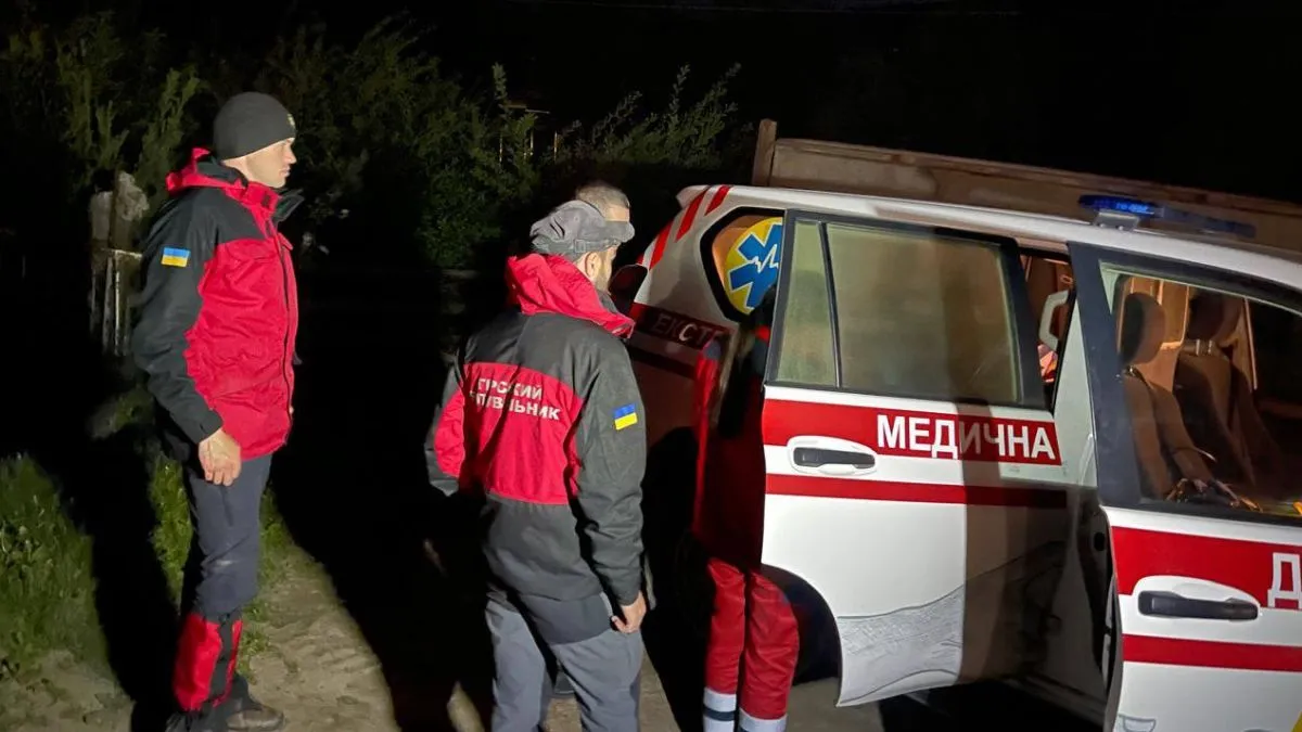 У горах на Верховинщині рятувальники допомогли туристу з нападом астми