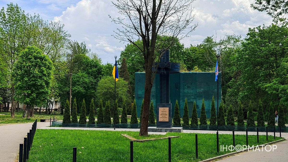 Спекотні дні та весняні зливи: фоторепортаж травня у Коломиї 1