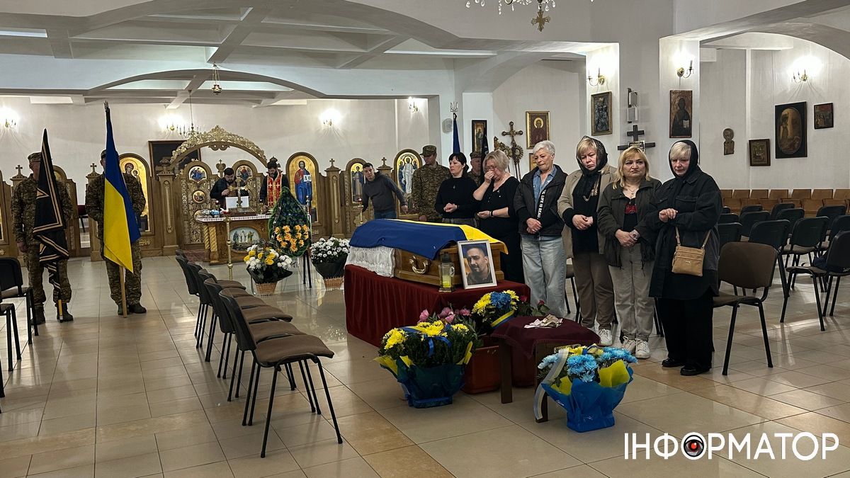 Коломия провела в останню дорогу полеглого воїна Максима Красуцького 2