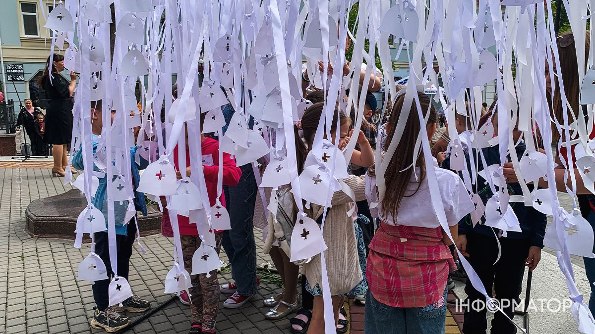 У Коломиї вшанували пам’ять дітей, які загинули через війну 13