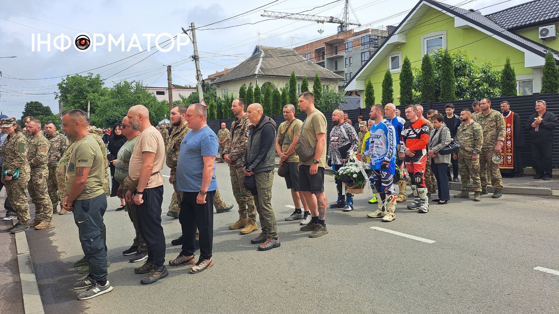 У Коломиї "на щиті" зустріли загиблого Героя Максима Попелюка 11