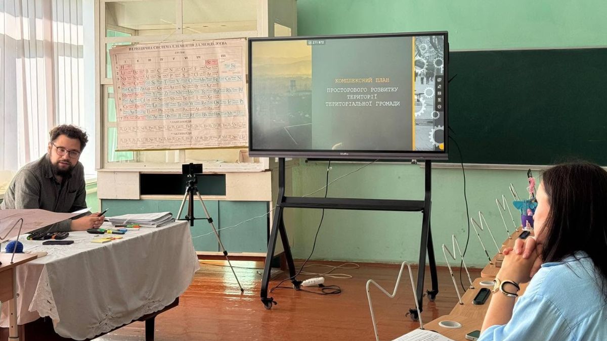 У Шепарівцях обговорили майбутній розвиток села та інфраструктури 1