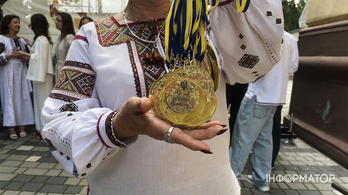 Плай успіху: у Коломиї відзначили найкращих учнів та випускників громади 20