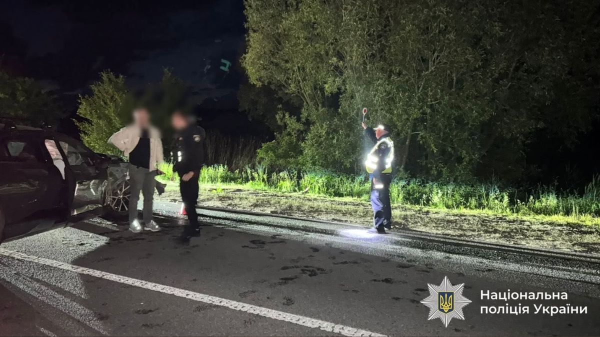 На Прикарпатті Jaguar врізався у гужовий віз: загинув 61-річний чоловік 1