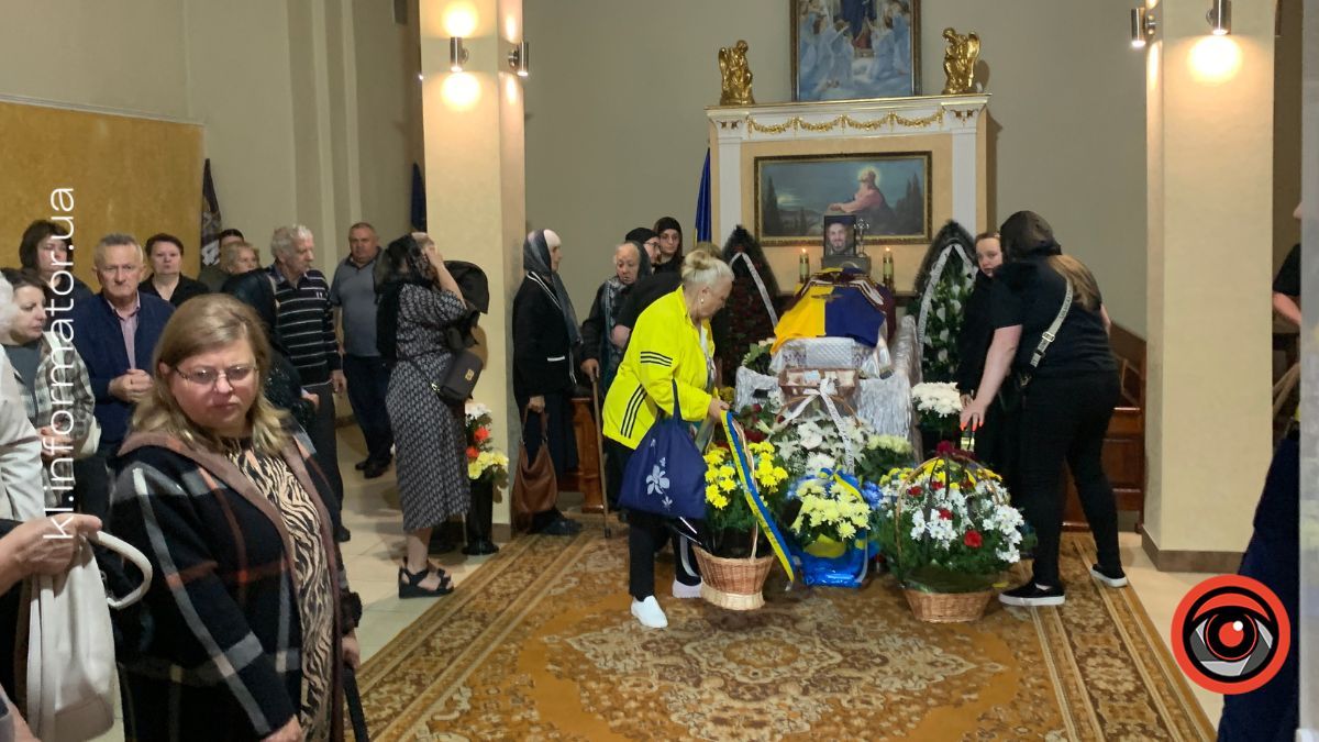 У Коломиї попрощалися із захисником Олегом Свєташовим 1