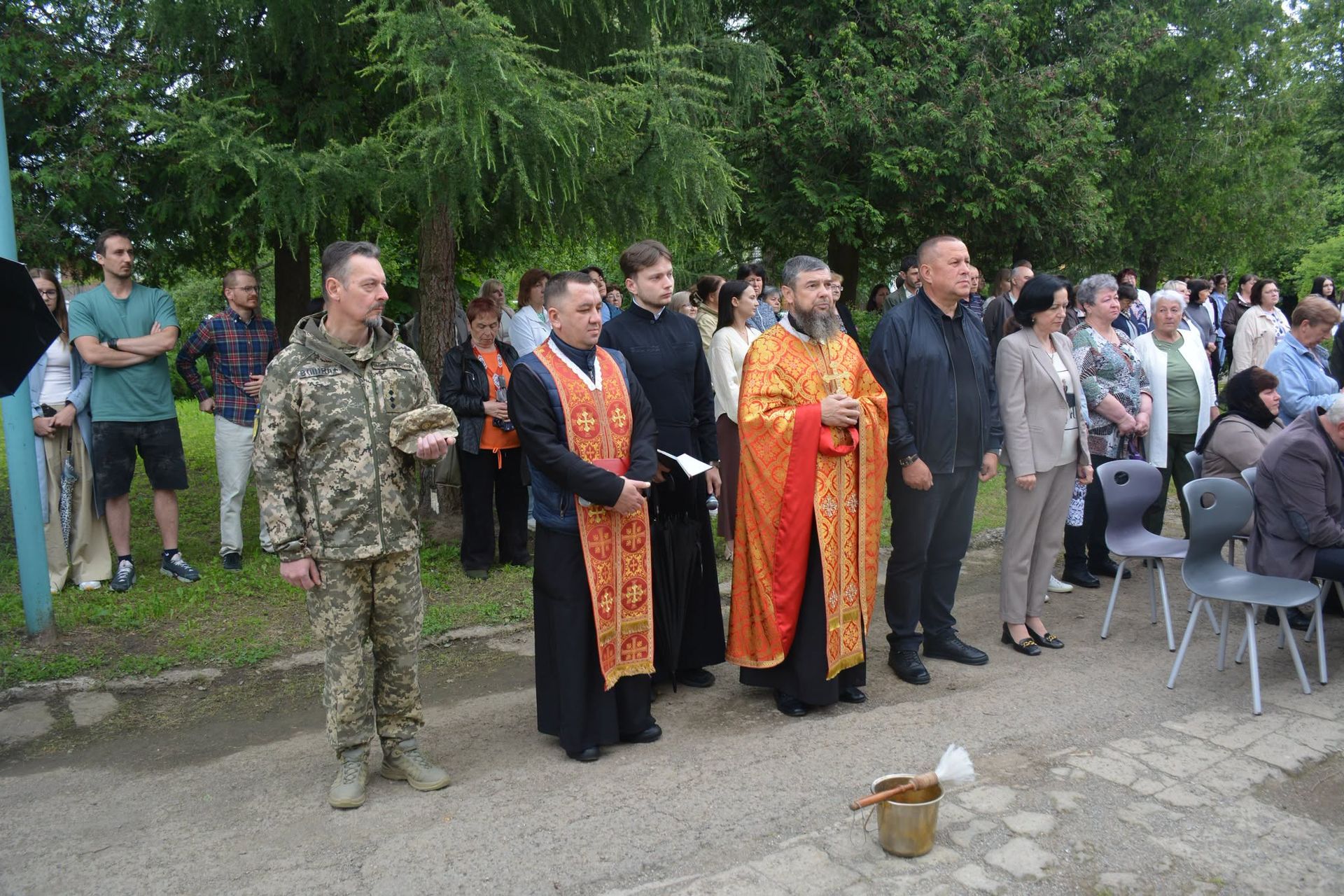 У Надвірній відкрили меморіальні дошки трьом полеглим Героям 14
