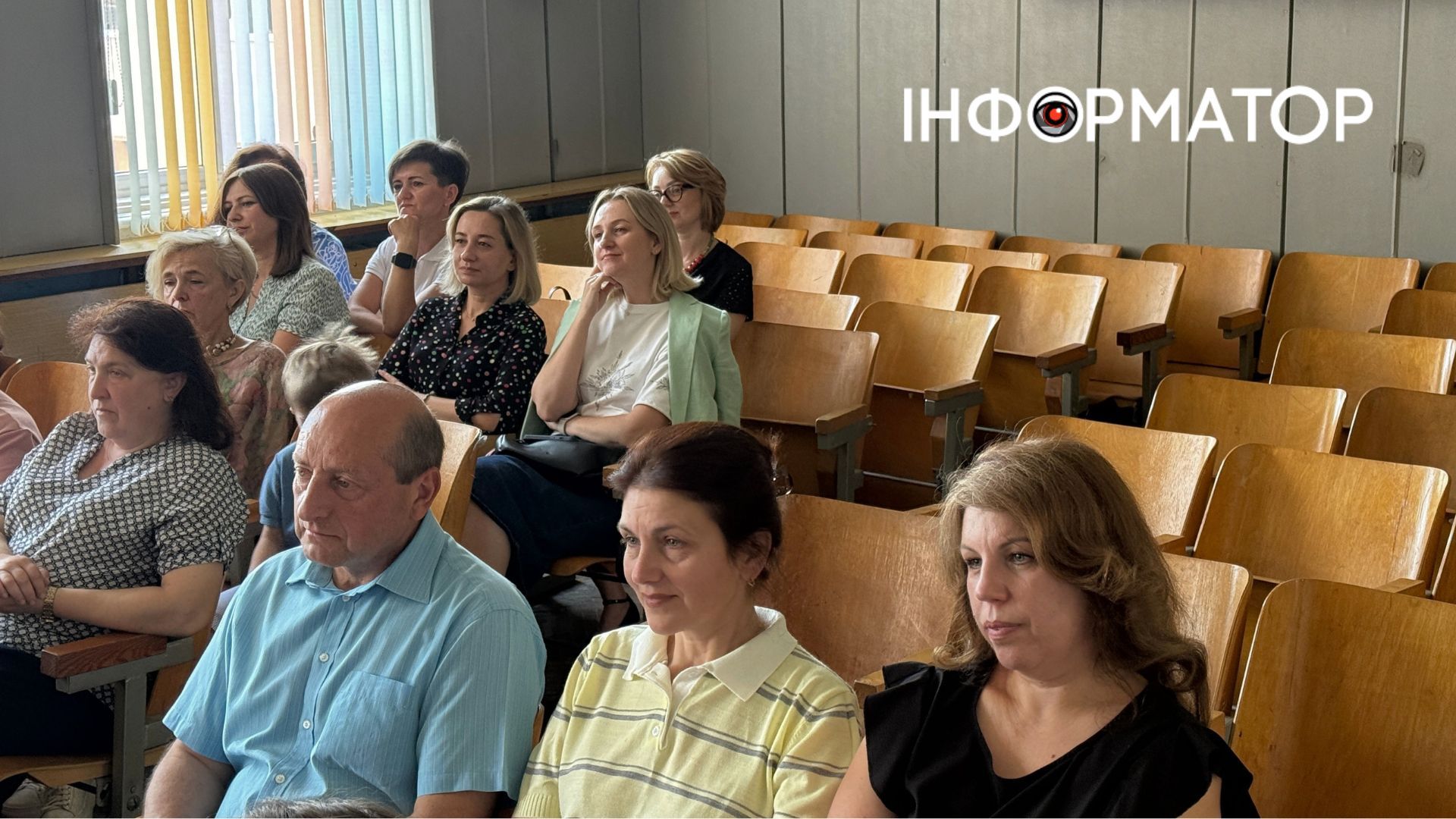 Присутні на публічній презентації стратегій кандидаток на посаду директорки Коломийської гімназії