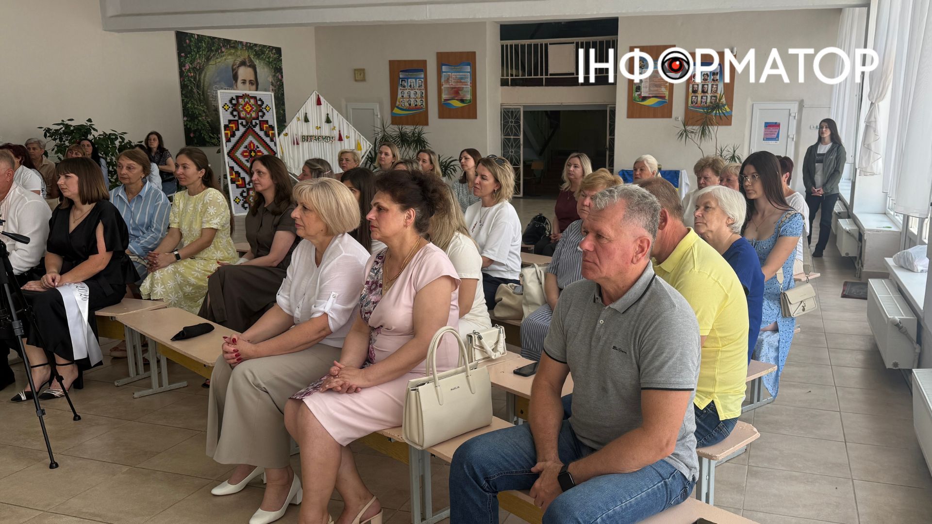 Моніторинг якості освіти та грантові програми: яким бачить майбутнє Коломийського ліцею №2 кандидатка на посаду директора 3