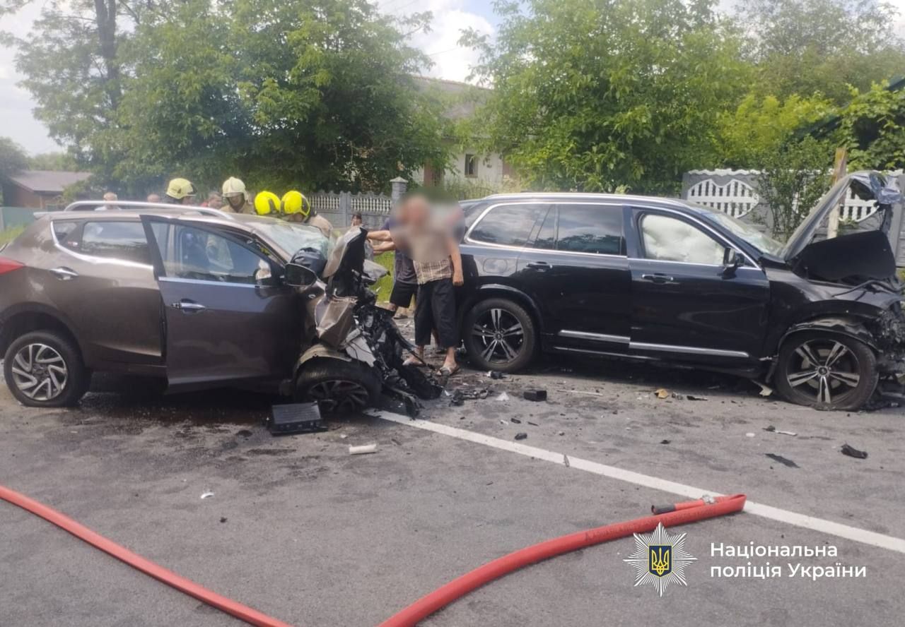 Смертельна ДТП у Заболотівській громаді: загинула водійка з Коломиї, ще двоє людей у лікарні 3