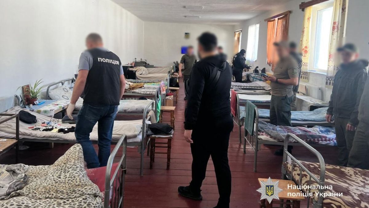 У Коломийську колонію надсилали наркотики заховані у продуктах 1