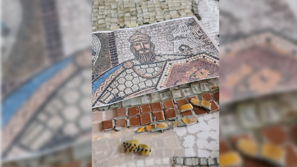 На Прикарпатті відновлюють унікальну мозаїку із зображенням Короля Данила 1