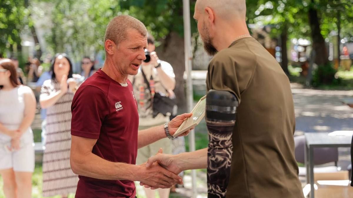 Вручення сертифікатів ветеранам